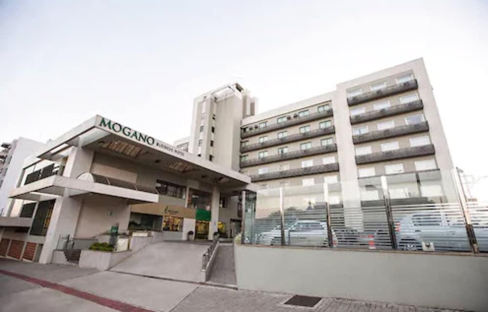 Mogano Business Hotel- Eletroposto Chapeco Exterior photo