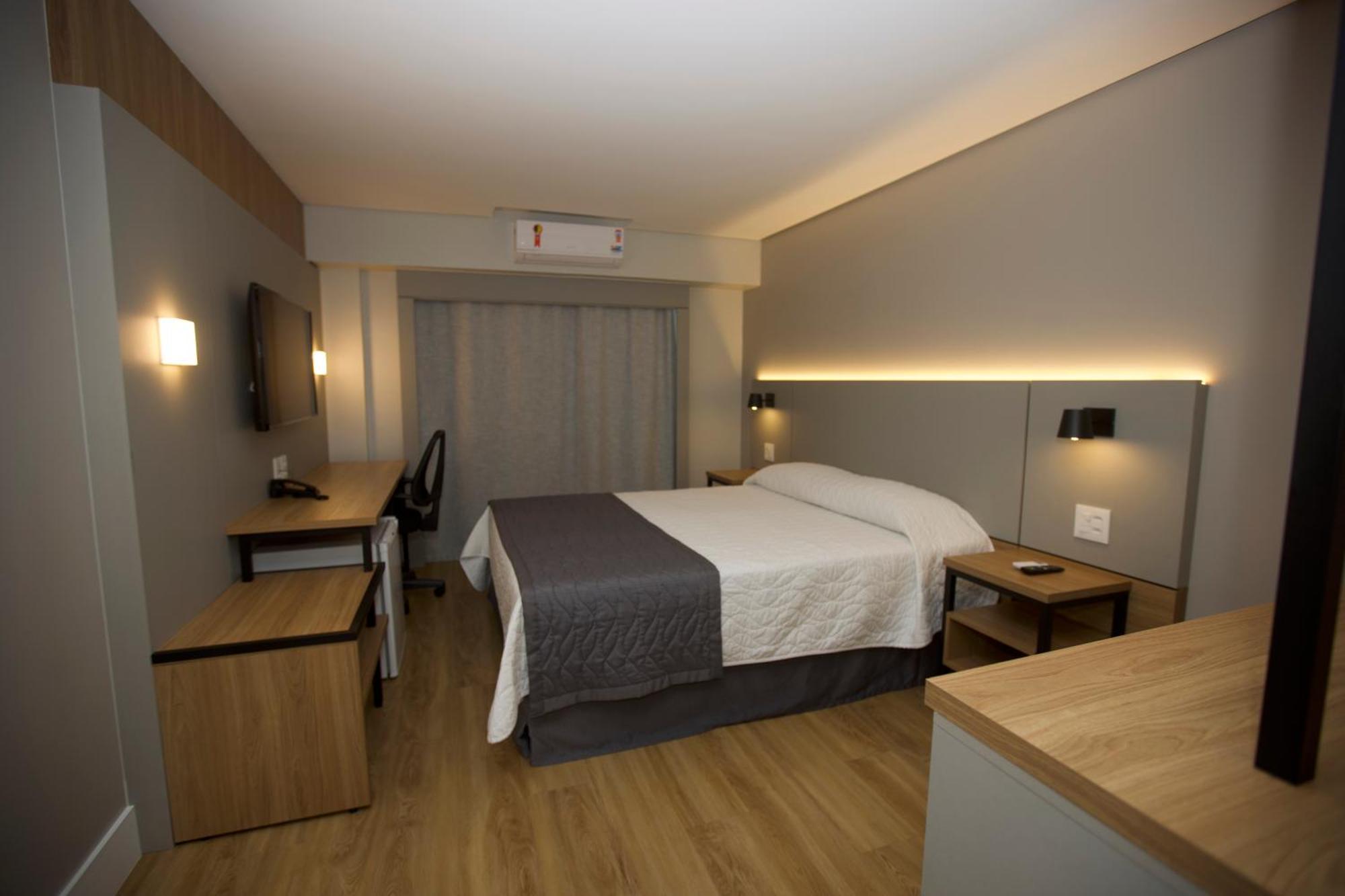 Mogano Business Hotel- Eletroposto Chapeco Exterior photo